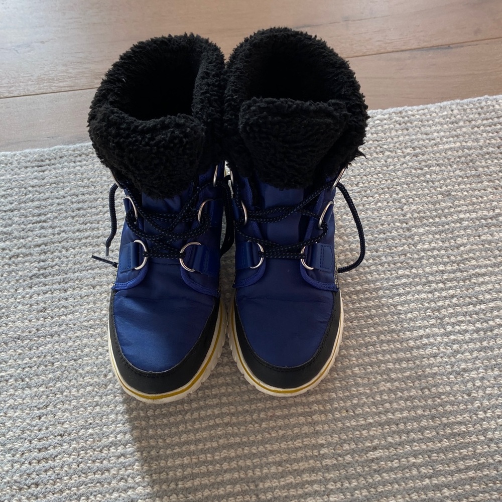 Sorel Women's Blue Winter Boots
